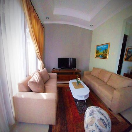 Gated 3Br Residence - 10 Mins From Malioboro Yogyakarta Exteriör bild